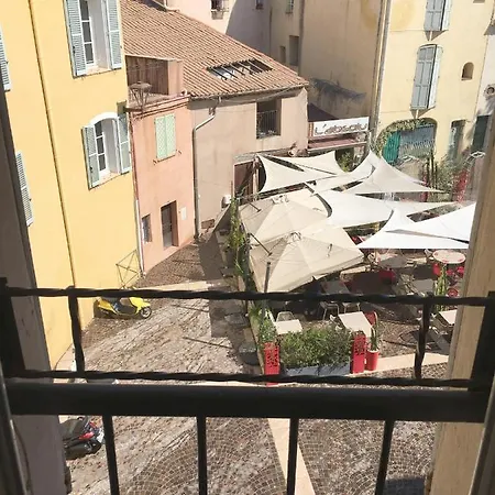 Grand Studio 30 M2 Centre Fréjus